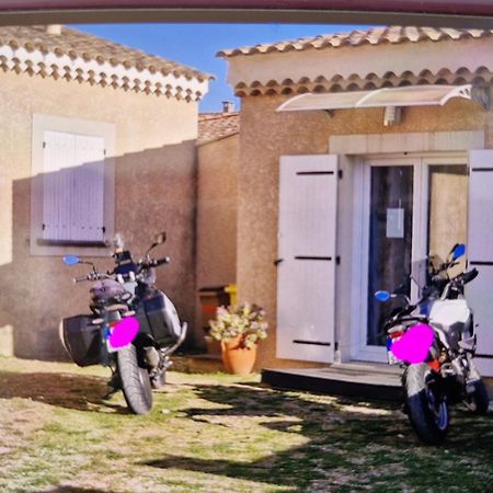 Petite Maison Meublee Entre Avignon Et Carpentras Morieres-les-Avignon Zewnętrze zdjęcie